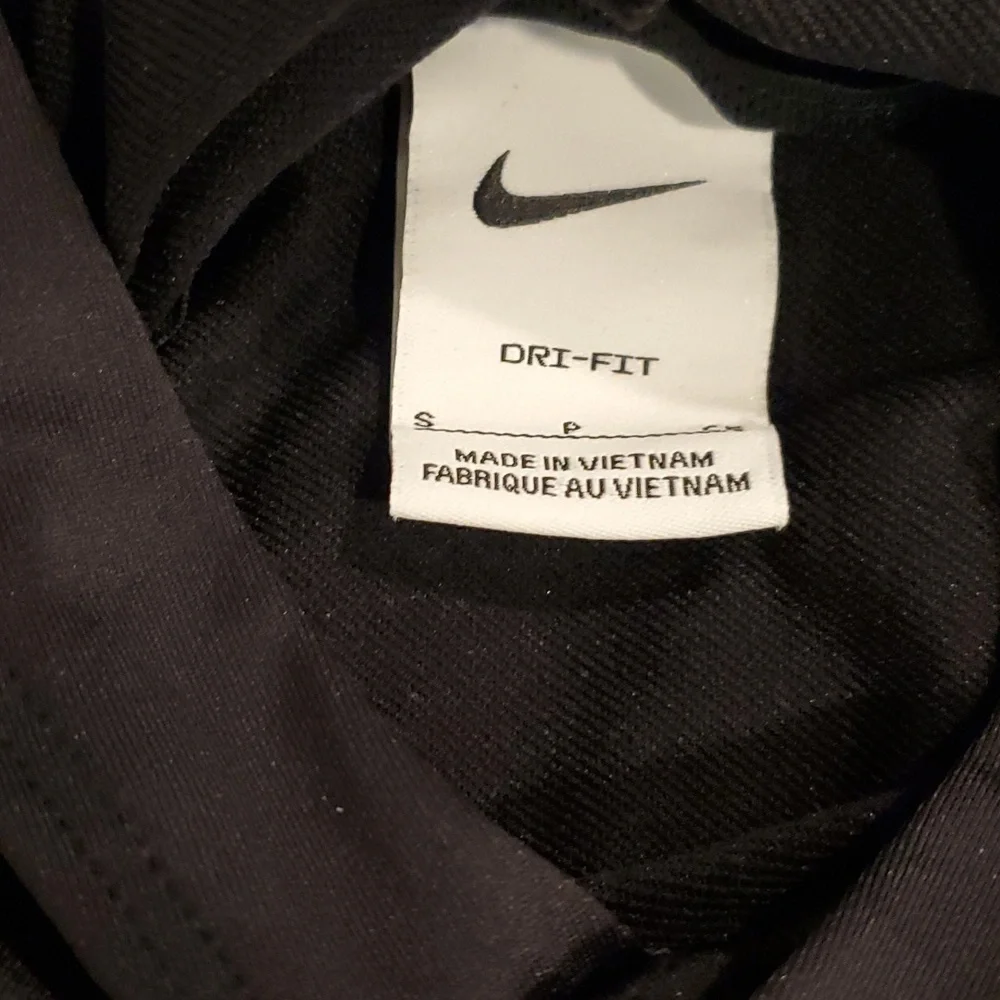 Wake Forest Nike Dri-fit Pullover Size Small (#11)
